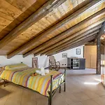 Il Borgo Del Vergante Apartmán *