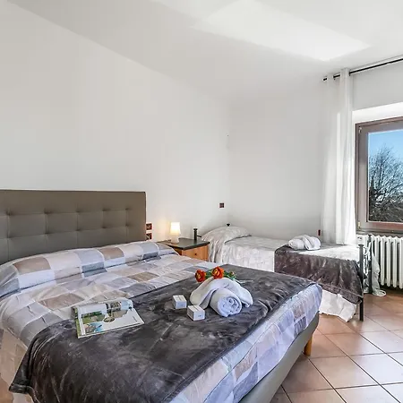 Lejlighed Il Borgo Del Vergante