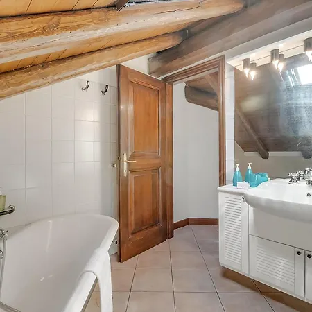 Il Borgo Del Vergante Apartmán *